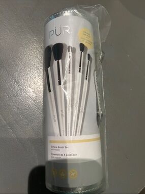 PUR 5-Piece Makeup Brush Set in White and Black